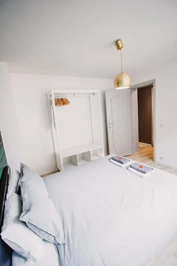 Apart Otel Beautiful Apartments In Porte De Namur Brüksel