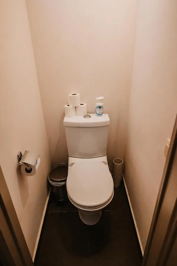 Beautiful Apartments In Porte De Namur Brüksel Apart Otel